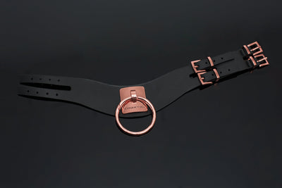 Dalace Vegan Leather Collar