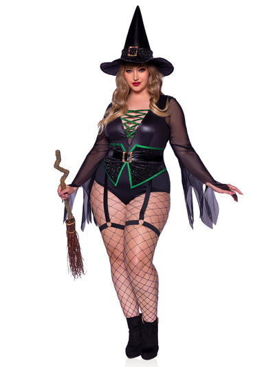 2-piece Broomstick Babe